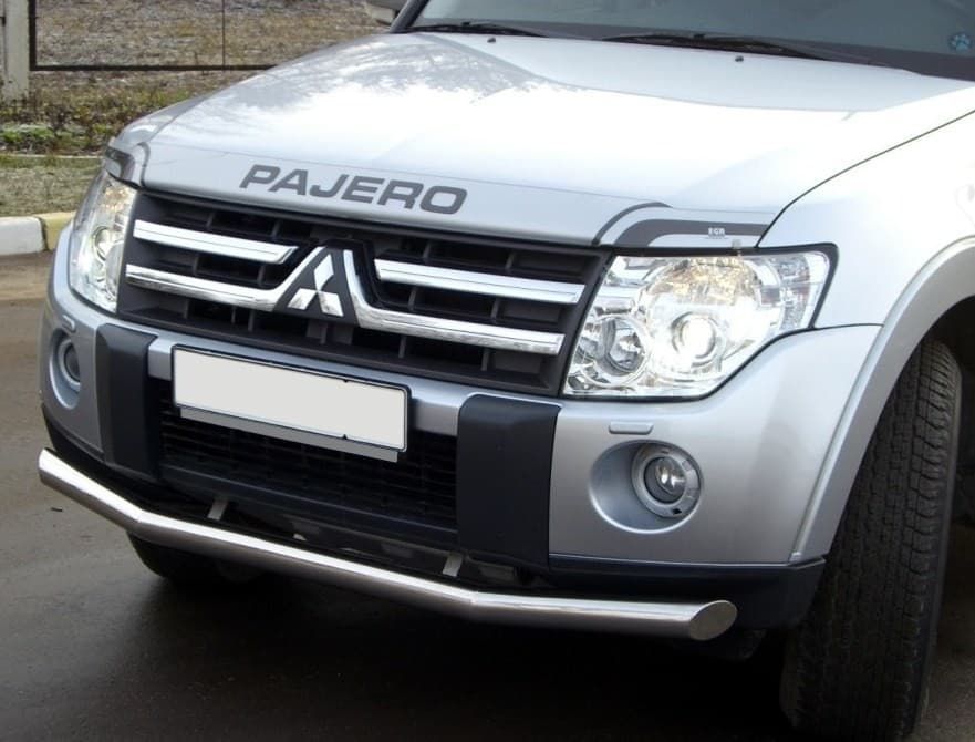 Передняя защита Russtal для Mitsubishi Pajero 4 (2006-2011)
