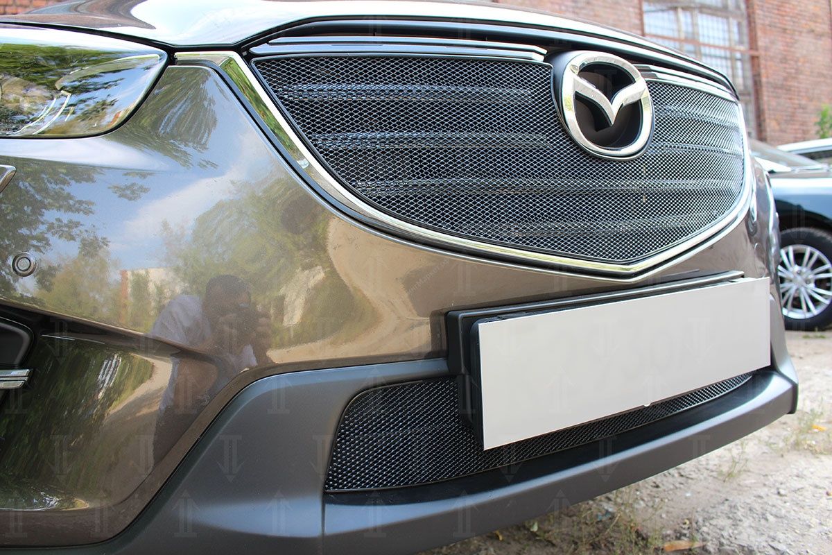 Защитная сетка радиатора ProtectGrille Optimal нижняя для Mazda CX5 (2012-2014 Черная)
