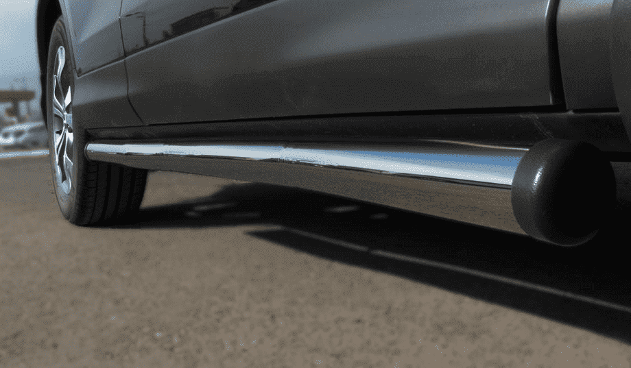 Пороги труба D63 (вариант 2) "RUSSTAL" для Subaru Tribeca USA