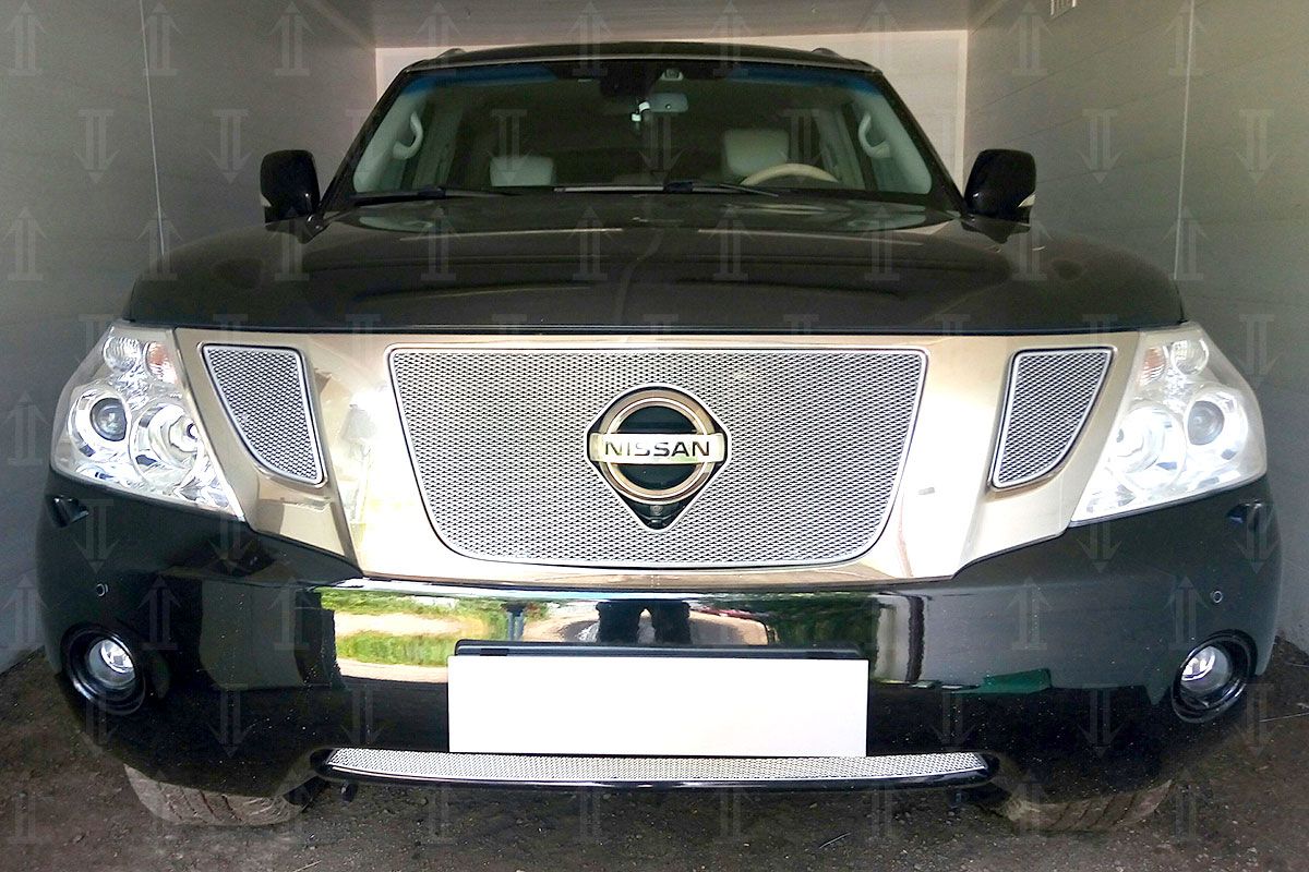 Защитная сетка радиатора ProtectGrille Premium нижняя для Nissan Patrol (2010-2014 Хром)