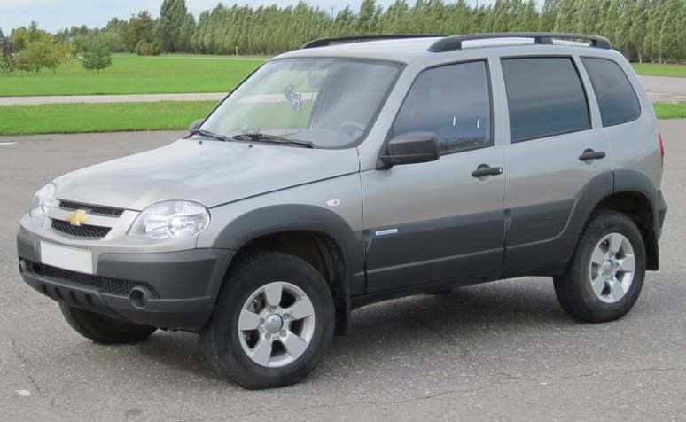 Рейлинги на крышу АПС для Chevrolet Niva (2002-2020) черные