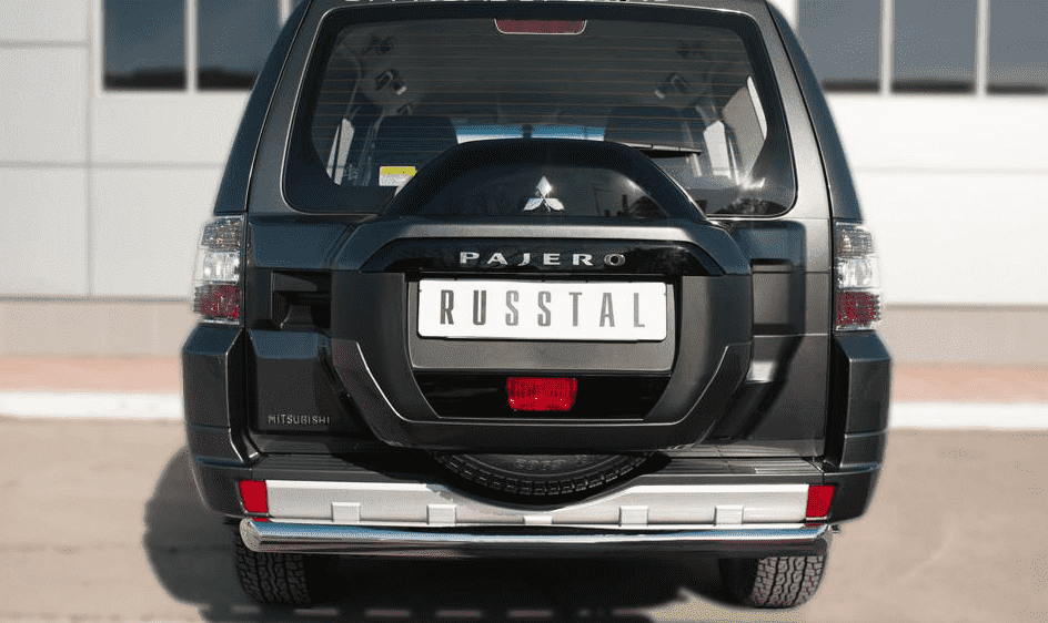 Защита заднего бампера D76 (дуга) "RUSSTAL" для Mitsubishi Pajero 4