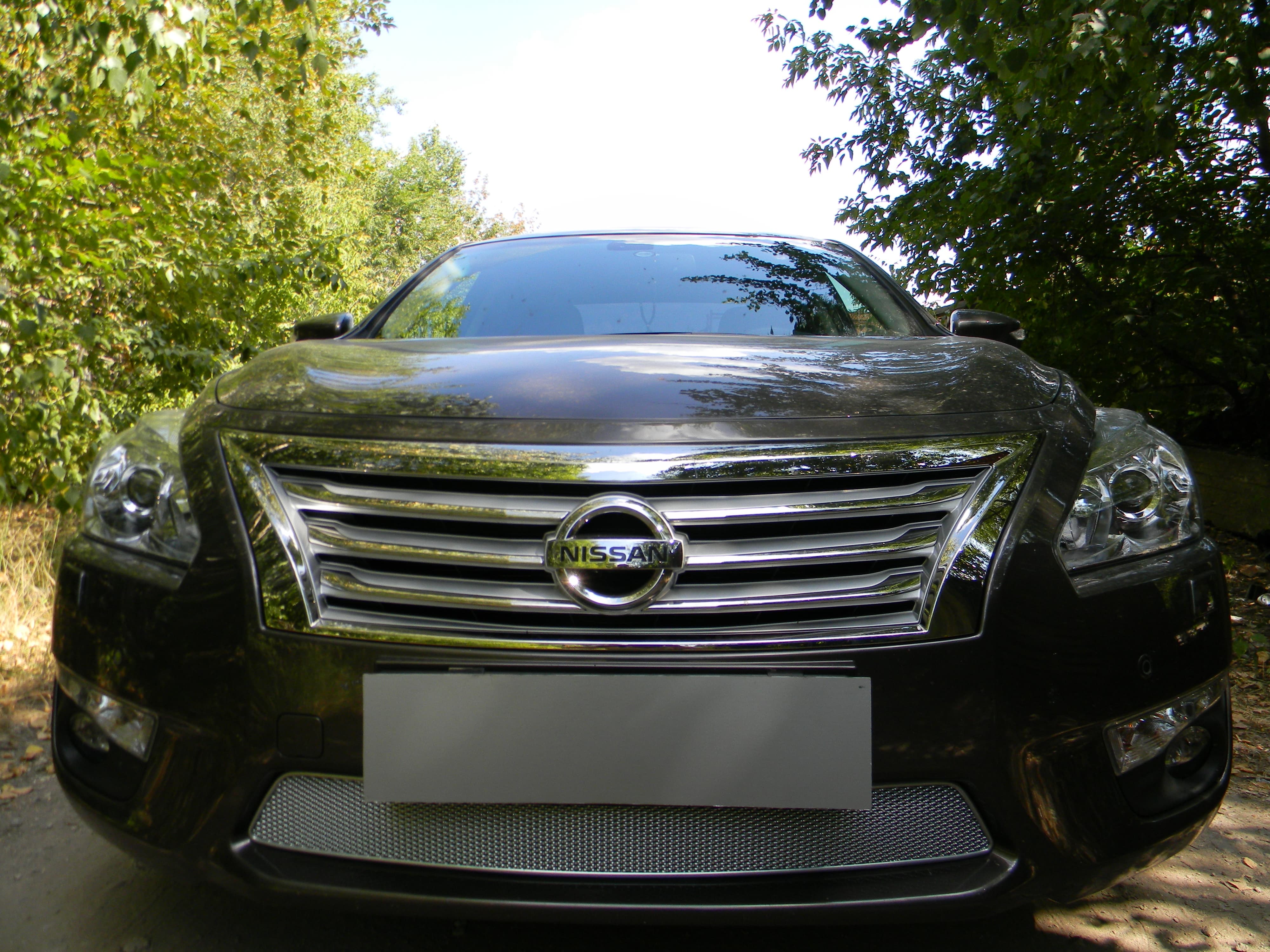 Защитная сетка радиатора ProtectGrille Premium для Nissan Teana (2014-2015 Хром)