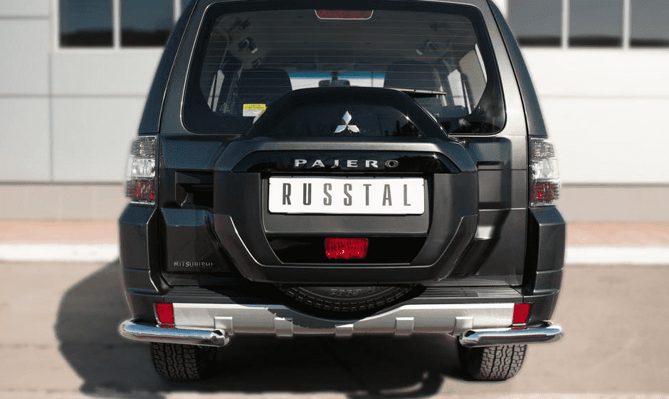 Защита заднего бампера уголки D63(секции) "RUSSTAL" для Mitsubishi Pajero 4