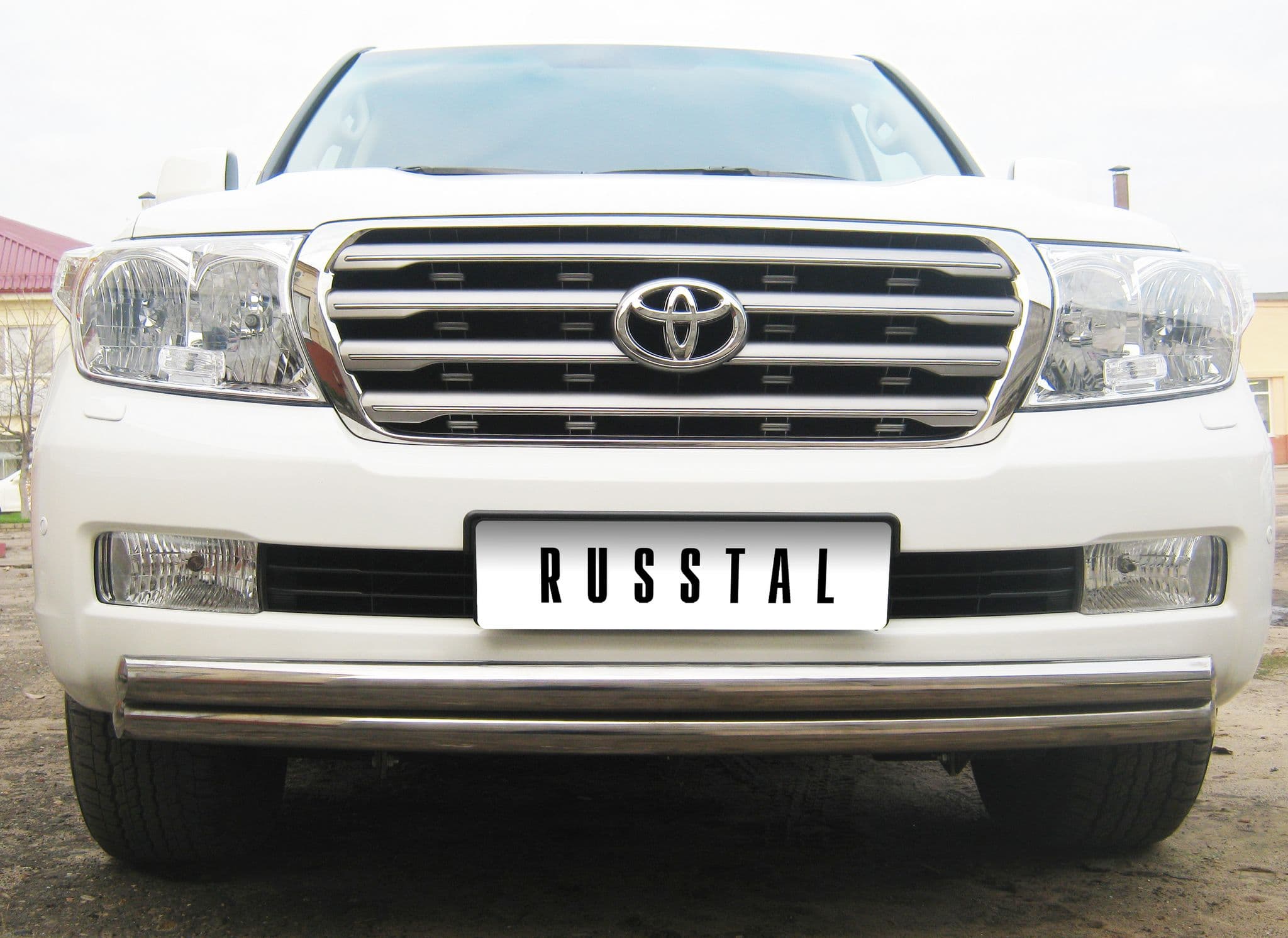 Передняя защита Russtal для Toyota Land Cruiser 200 (2007-2012)