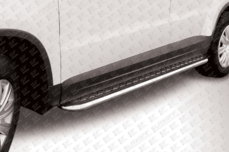 Пороги d57 с листом "SLITKOFF" для Volkswagen Tiguan
