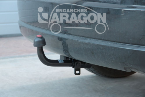 Фиксированный фаркоп Aragon для Dodge Caliber