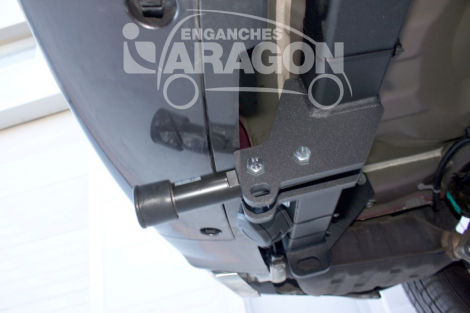 Съёмный фаркоп Aragon для Jeep Grand Cherokee (2014-2022)