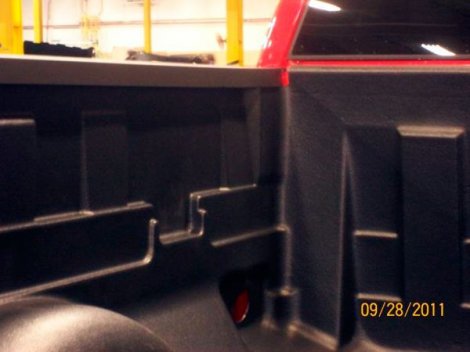 Вставка (вкладыш) в кузов Ruggedliner, под борт для Ford F-150. (Длина грузовой платформы 5,5ft (~167,64см))