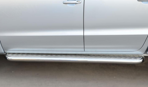 Пороги труба с листом Russtal для Volkswagen Amarok